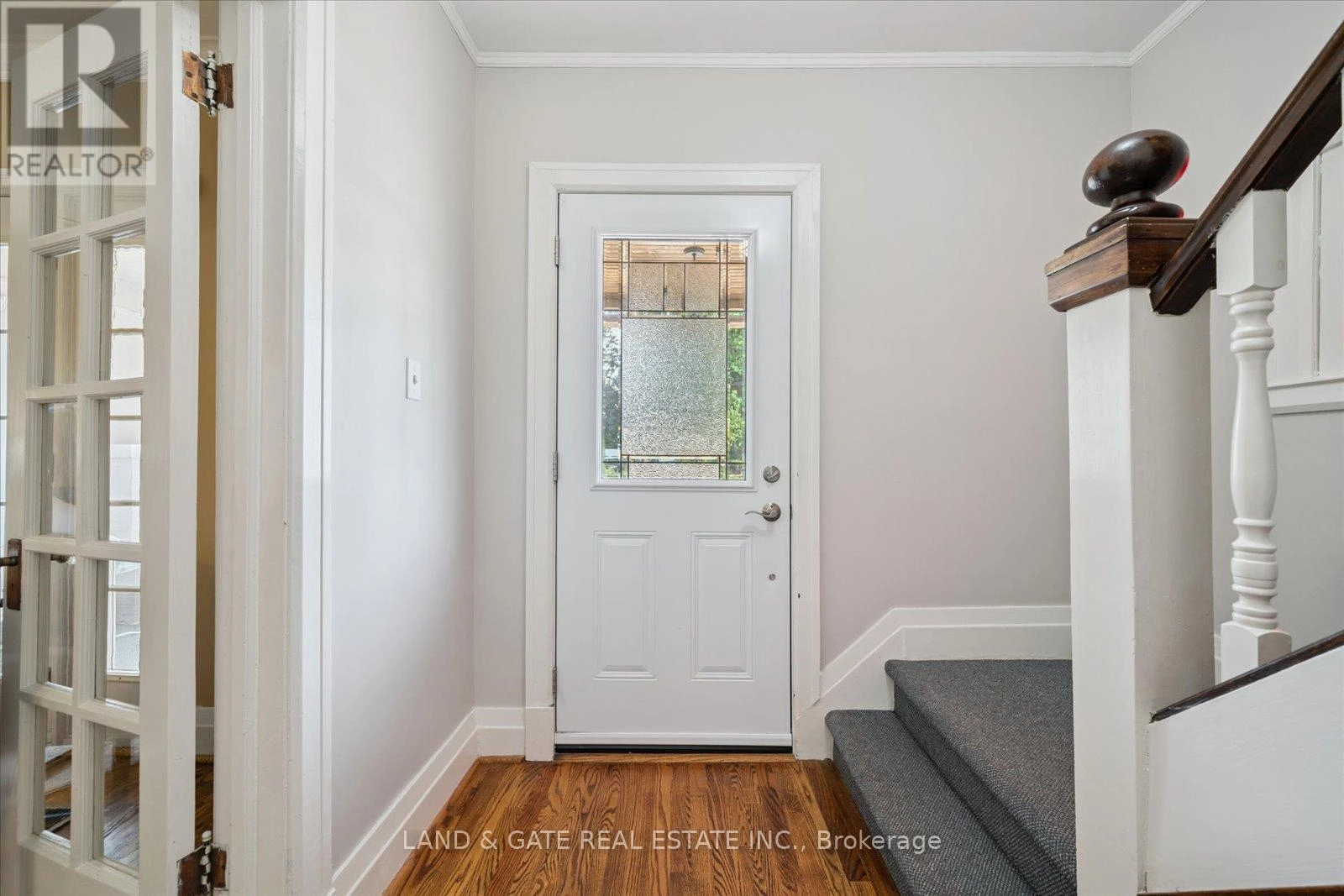 148 Pine Street, Whitby, Ontario  L1N 3X2 - Photo 3 - E12325425