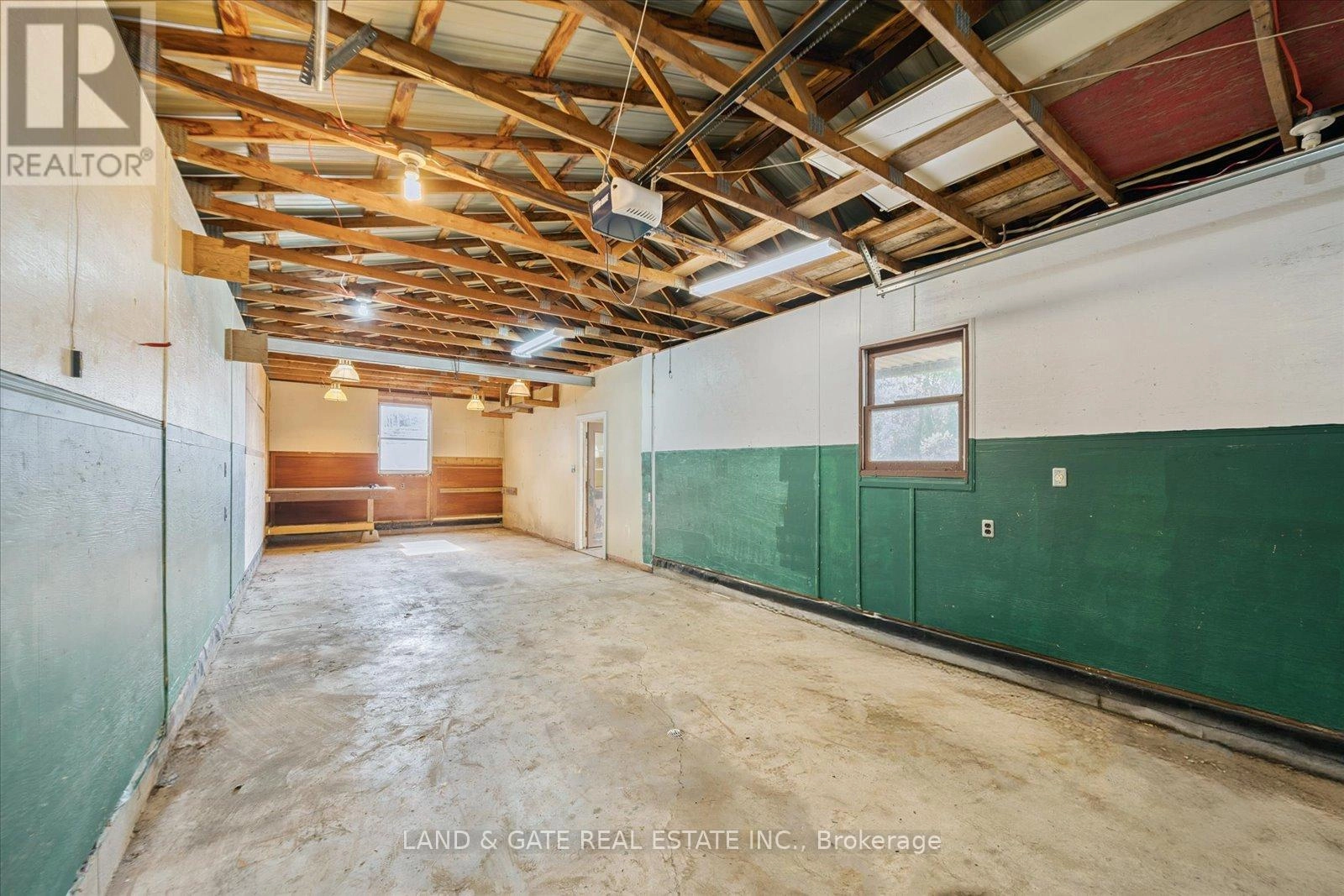 148 Pine Street, Whitby, Ontario L1N 3X2 - Photo 42 - E12325425