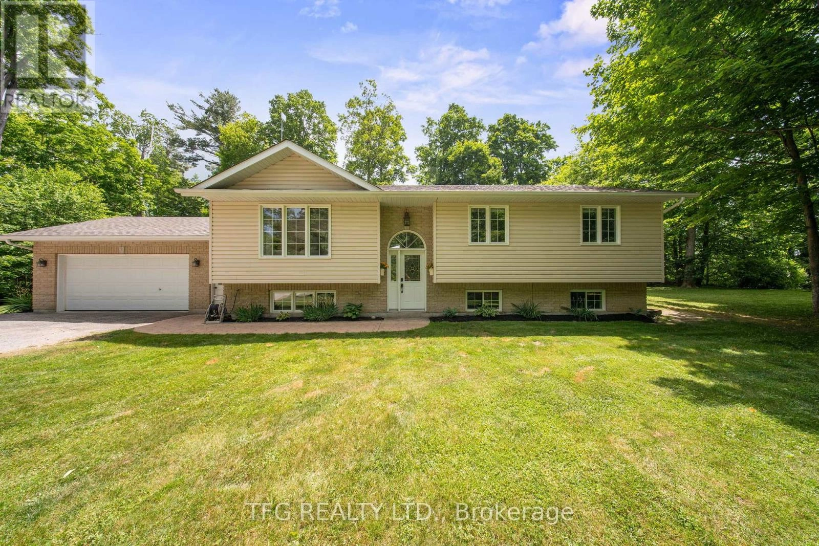 280 Porter Road, Kawartha Lakes, Ontario  L0A 1K0 - Photo 1 - X12326842
