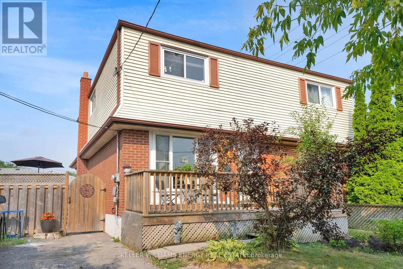 272 Durham Court, Oshawa, Ontario  L1J 5R4 - Photo 2 - E12327155