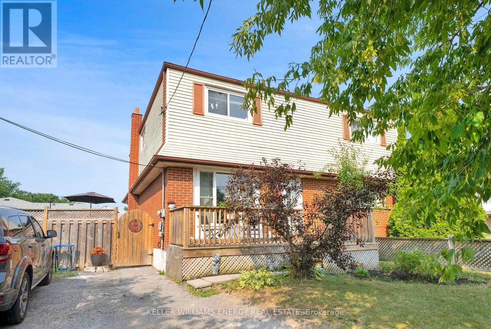 272 Durham Court, Oshawa, Ontario  L1J 5R4 - Photo 3 - E12327155