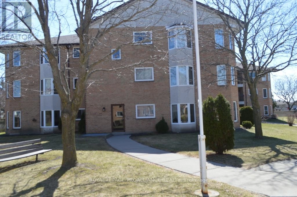 205 - 56 Tripp Boulevard, Quinte West, Ontario  K8V 5V1 - Photo 3 - X12327181