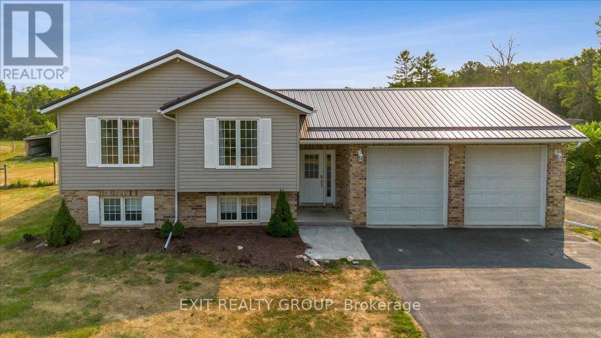 323 Mapleview Road, Quinte West, Ontario  K0K 2C0 - Photo 2 - X12327943