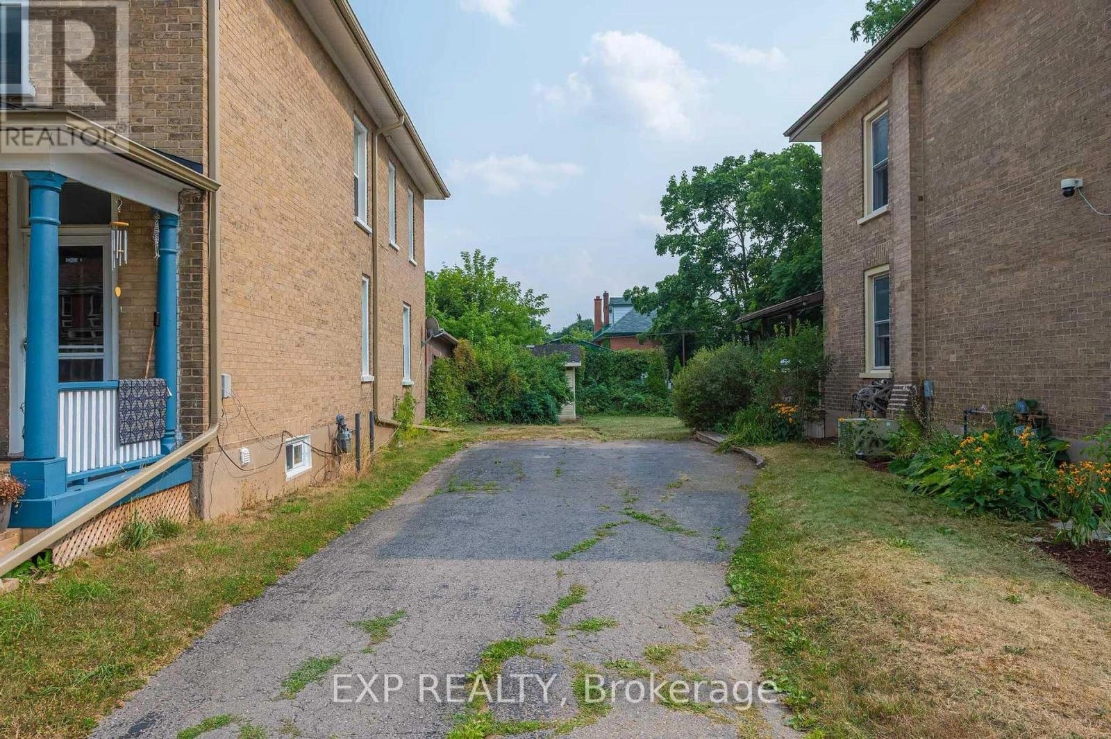 577 Bolivar Street, Peterborough Central, Ontario  K9J 4R9 - Photo 3 - X12328019