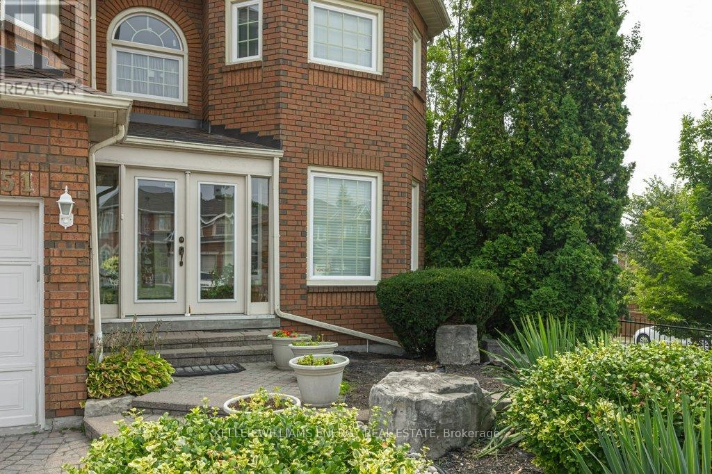1651 Major Oaks Road, Pickering, Ontario  L1X 2G4 - Photo 2 - E12330270