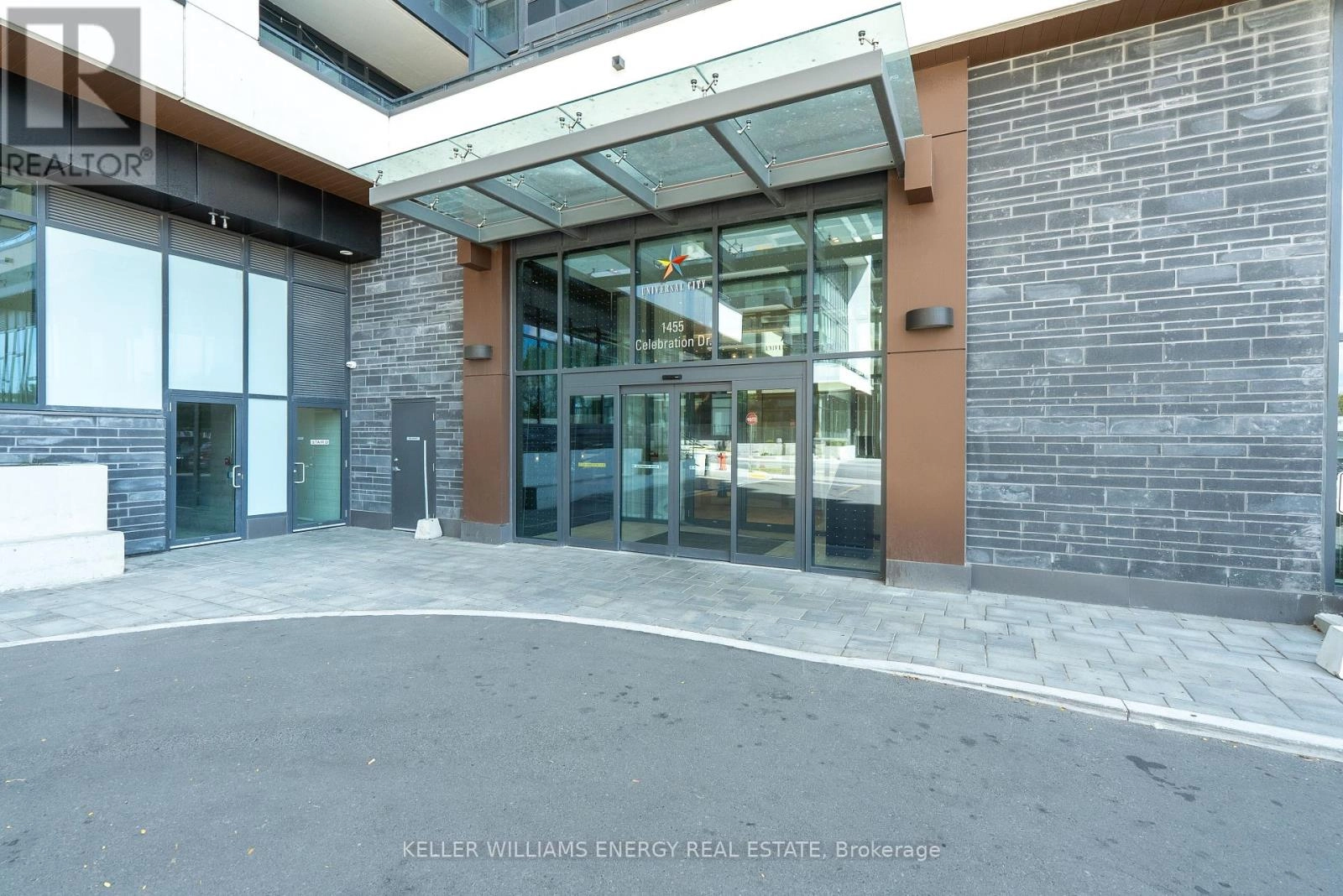 416 - 1455 Celebration Drive, Pickering, Ontario  L1W 0C3 - Photo 3 - E12330348