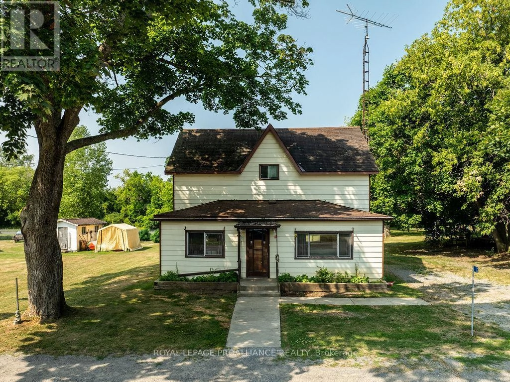 72 Doxtator Drive, Belleville, Ontario  K8N 4Z4 - Photo 1 - X12330438