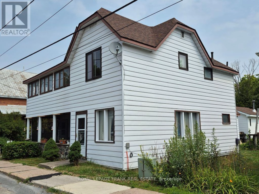 7 Hastings Street N, Bancroft, Ontario  K0L 1C0 - Photo 2 - X12330491