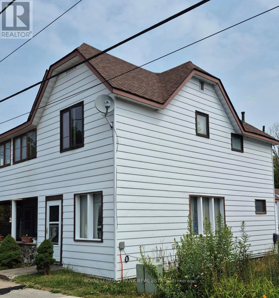 7 Hastings Street N, Bancroft, Ontario  K0L 1C0 - Photo 3 - X12330491