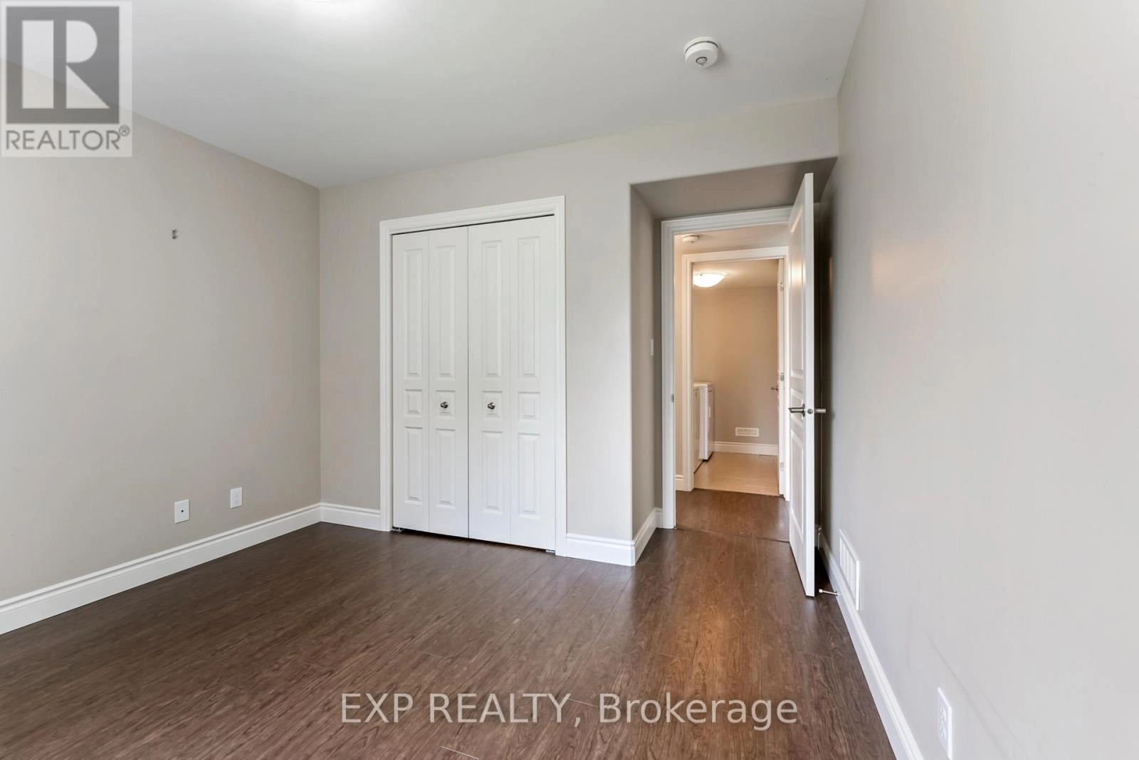 28 Stonecrest Boulevard, Quinte West, Ontario K8R 0A4 - Photo 17 - X12330493