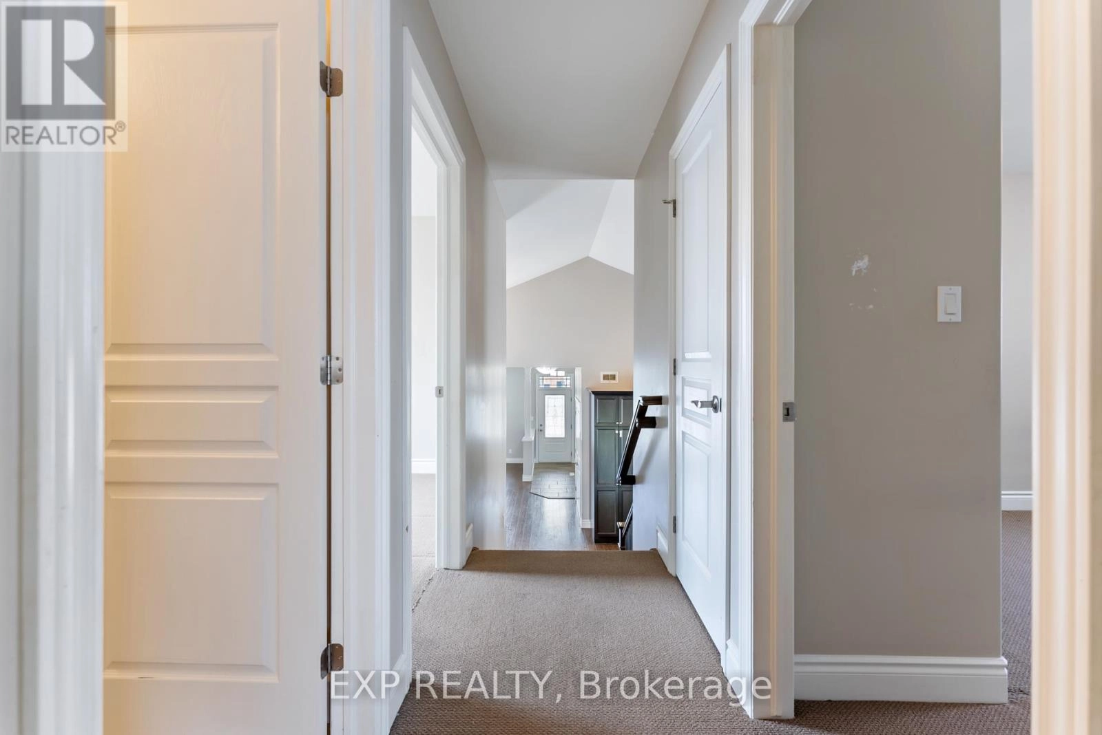 28 Stonecrest Boulevard, Quinte West, Ontario K8R 0A4 - Photo 20 - X12330493