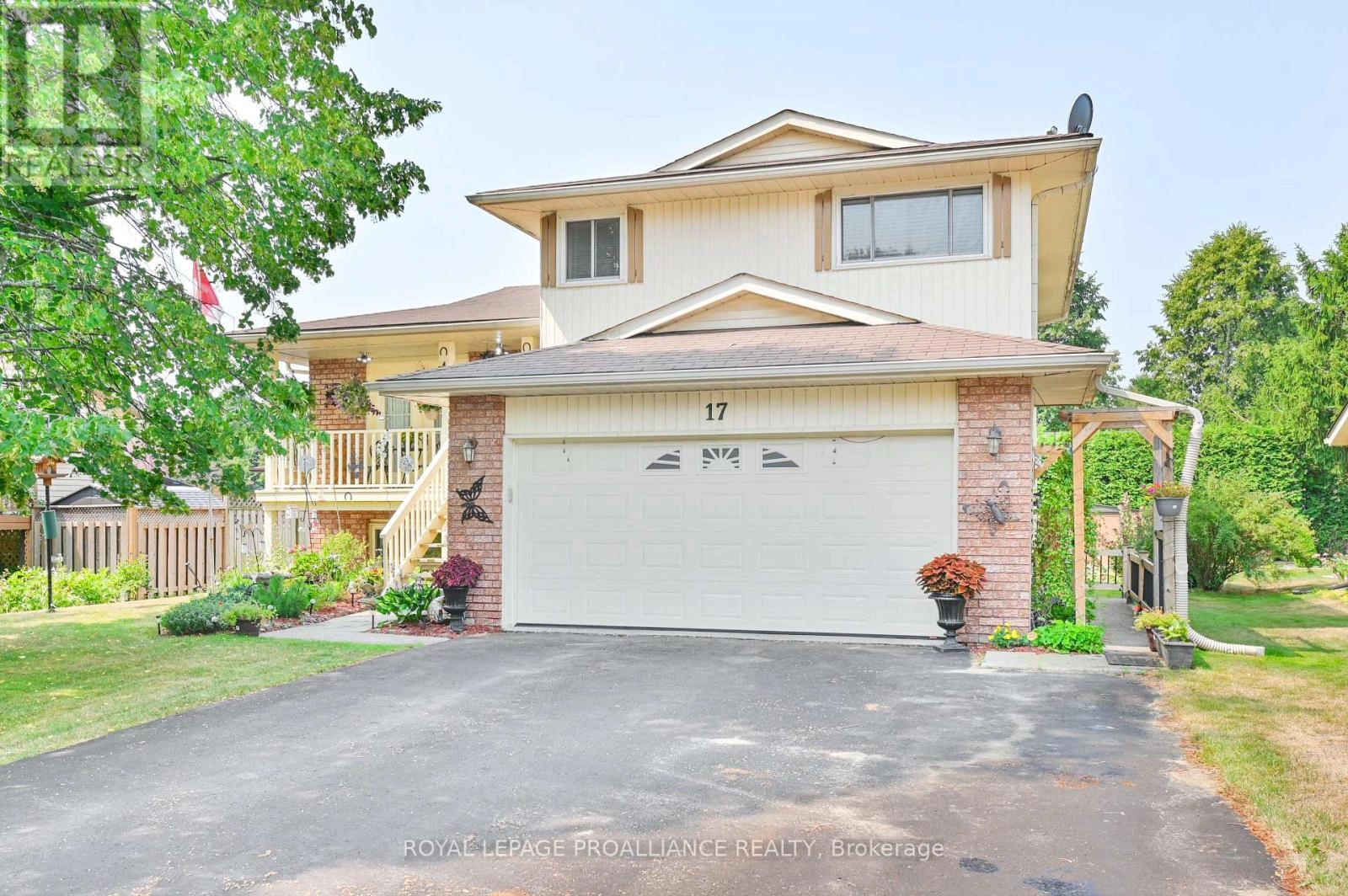 17 Huron Drive, Brighton, Ontario  K0K 1H0 - Photo 1 - X12330783