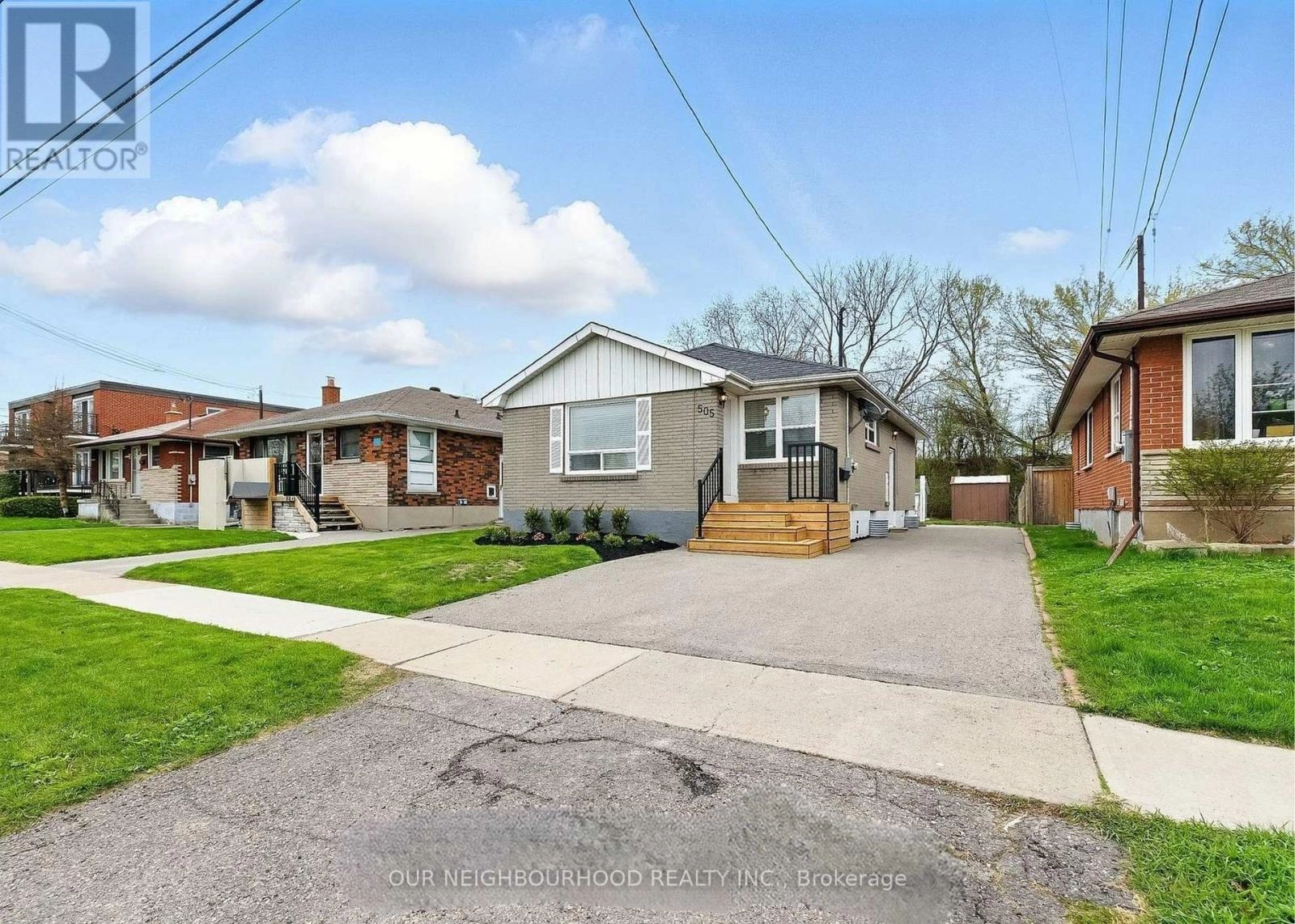 505 Crerar Avenue, Oshawa, Ontario  L1H 2W6 - Photo 1 - E12330870