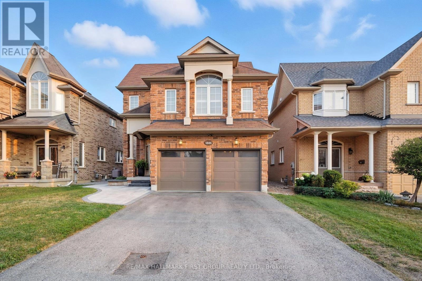1886 Riverton Court, Oshawa, Ontario  L1K 0P2 - Photo 1 - E12331056