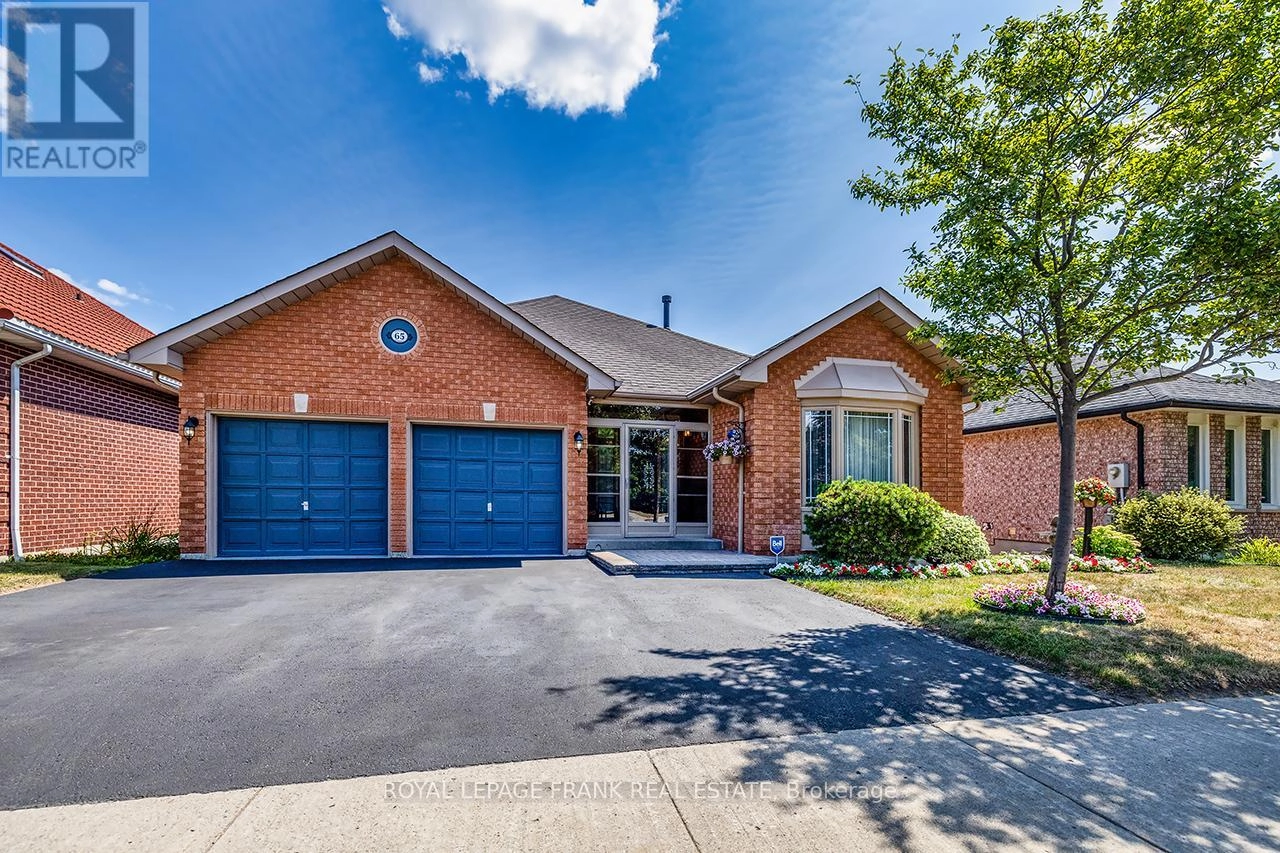 65 Garden Street, Whitby, Ontario  L1N 9E7 - Photo 1 - E12331331