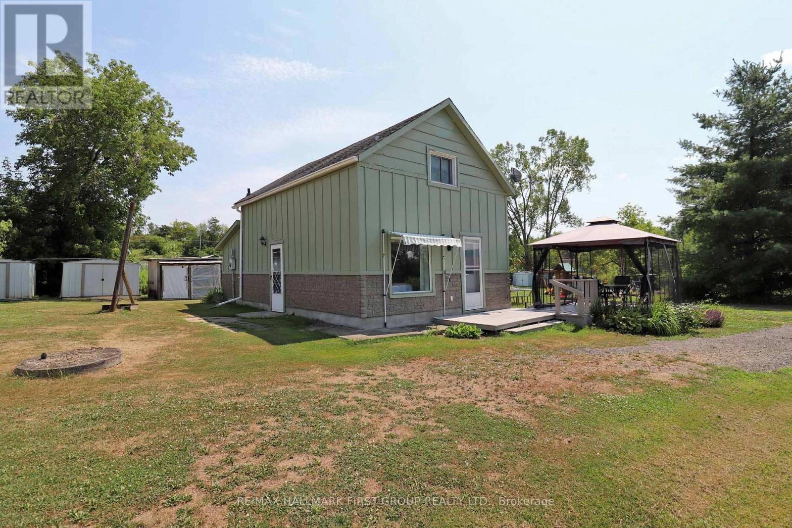 52 Hungerford Street, Tweed, Ontario  K0K 3J0 - Photo 2 - X12314624