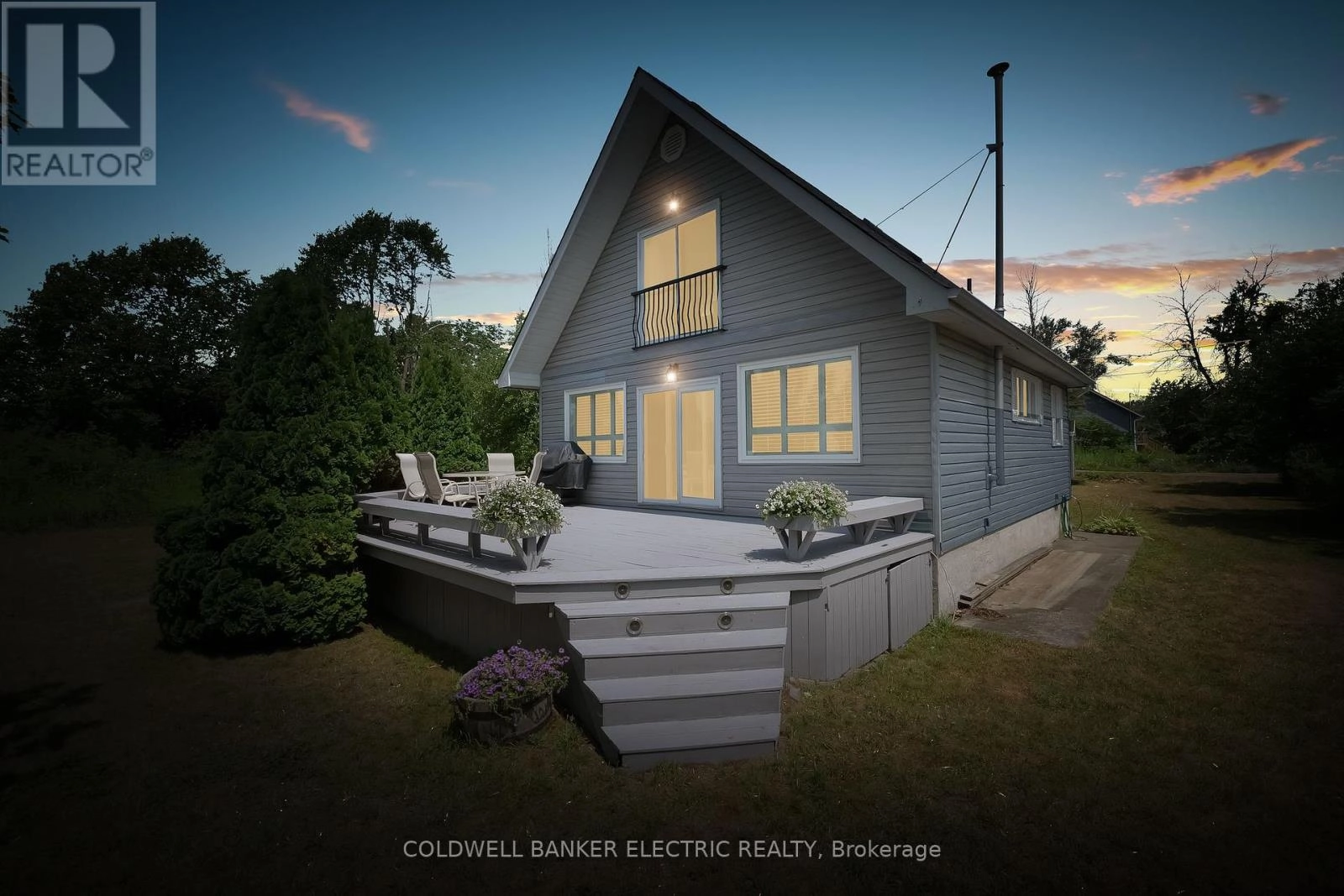 1481 Beaver Road, Georgina Islands, Ontario  L0E 1R0 - Photo 1 - N12331784