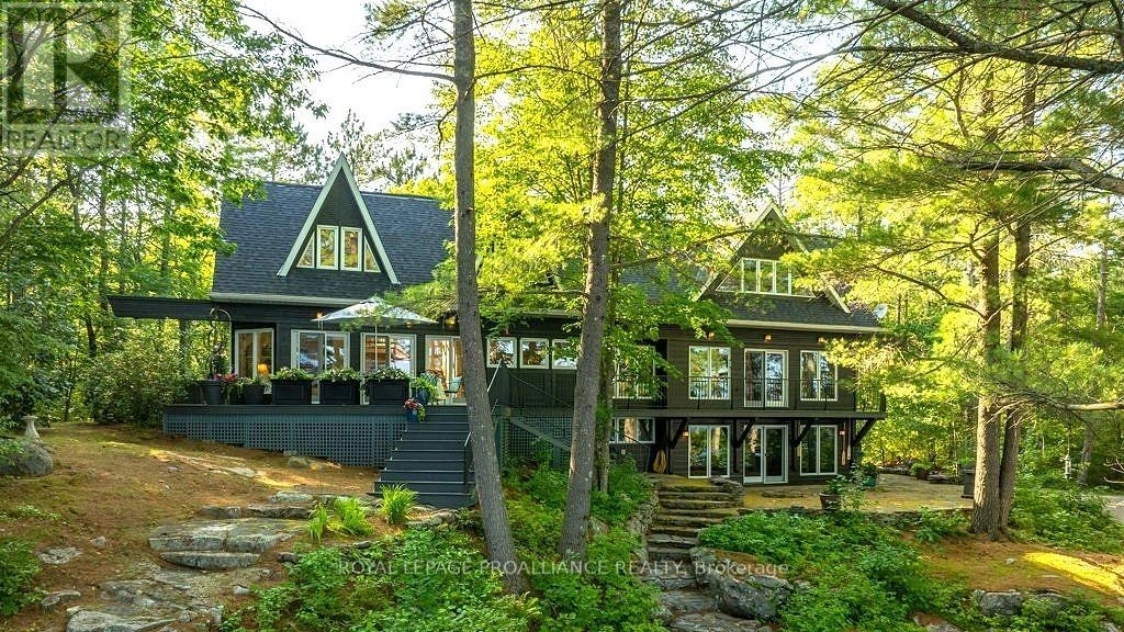 403 Henniger Road, Addington Highlands, Ontario  K0H 1K0 - Photo 1 - X12331928