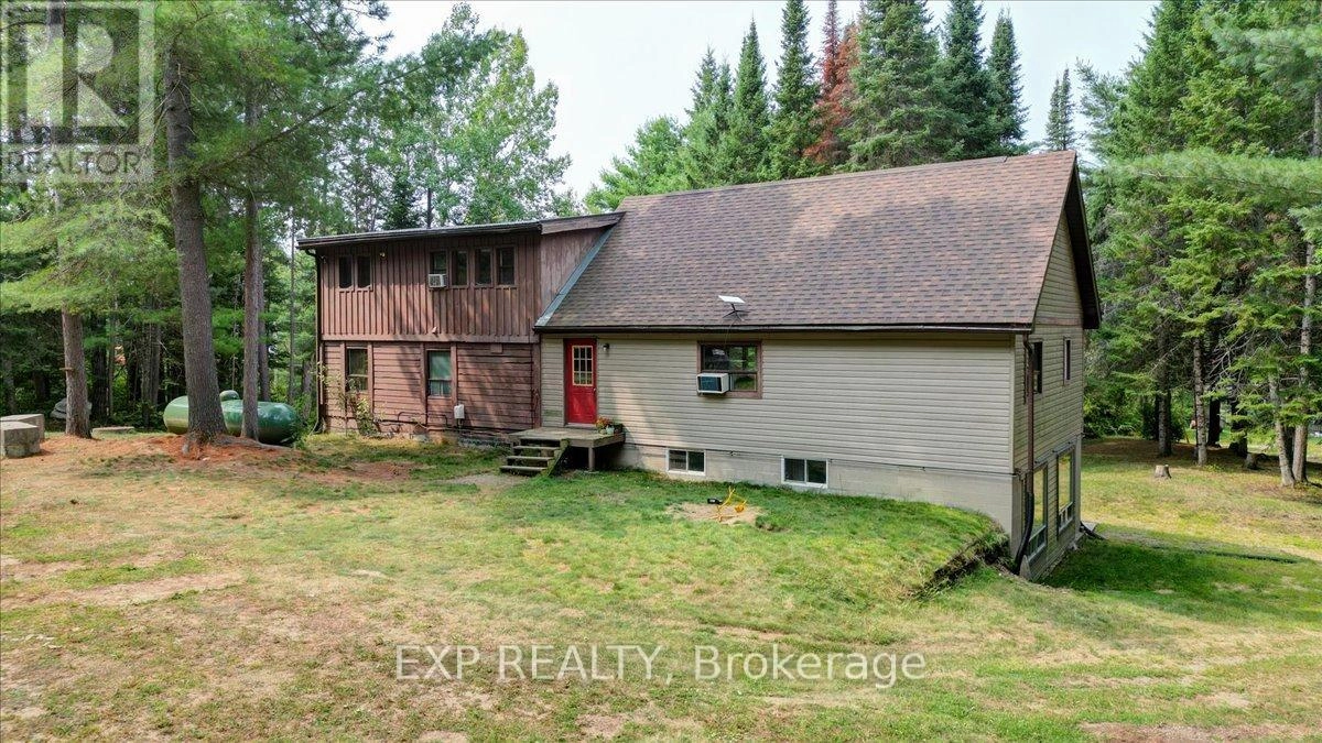 20 EGAN LANE, Bancroft, Ontario