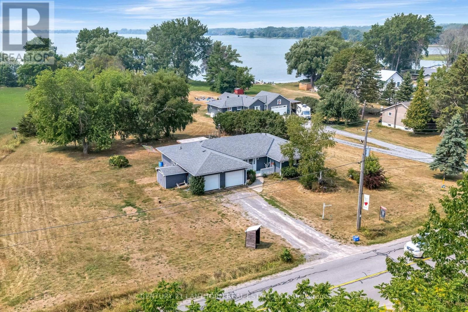 263 County Rd 29 Road, Prince Edward County, Ontario  K0K 1T0 - Photo 1 - X12332393