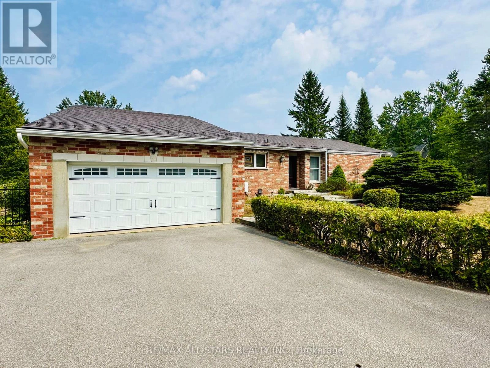 321 Rabys Shore Drive, Kawartha Lakes, Ontario  K0M 1N0 - Photo 2 - X12332446