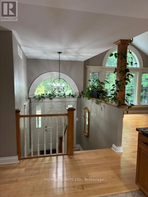 156 Tracey Road S, Tyendinaga, Ontario K0K 2Y0 - Photo 21 - X12332629