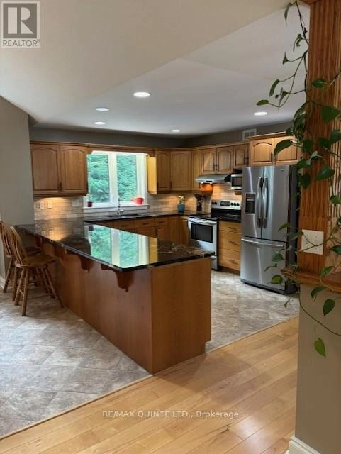 156 Tracey Road S, Tyendinaga, Ontario K0K 2Y0 - Photo 22 - X12332629