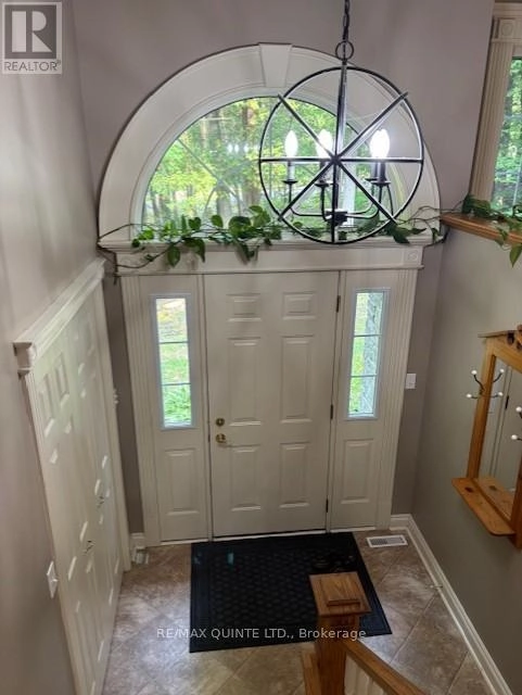 156 Tracey Road S, Tyendinaga, Ontario K0K 2Y0 - Photo 23 - X12332629