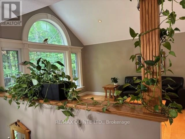 156 Tracey Road S, Tyendinaga, Ontario K0K 2Y0 - Photo 29 - X12332629