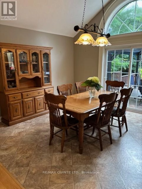 156 Tracey Road S, Tyendinaga, Ontario K0K 2Y0 - Photo 30 - X12332629