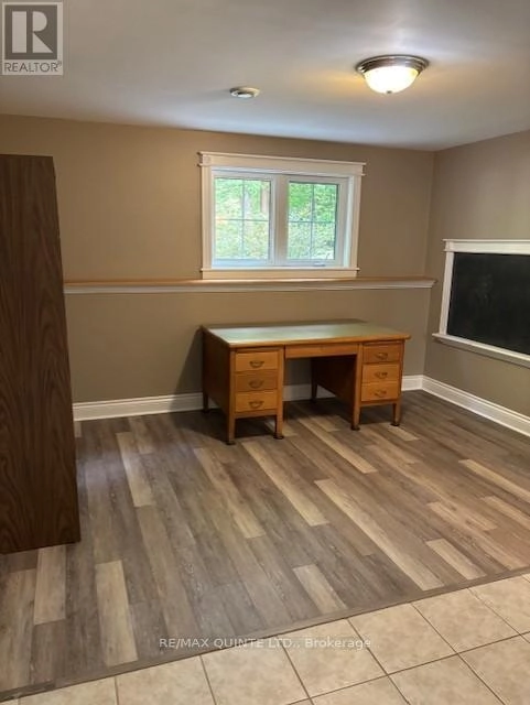 156 Tracey Road S, Tyendinaga, Ontario K0K 2Y0 - Photo 41 - X12332629