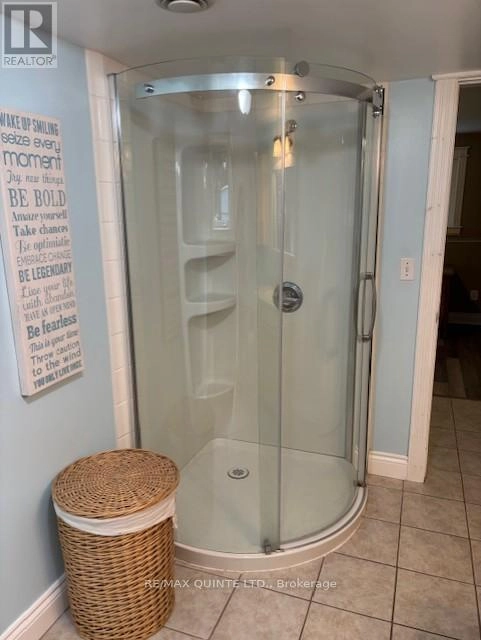 156 Tracey Road S, Tyendinaga, Ontario K0K 2Y0 - Photo 42 - X12332629