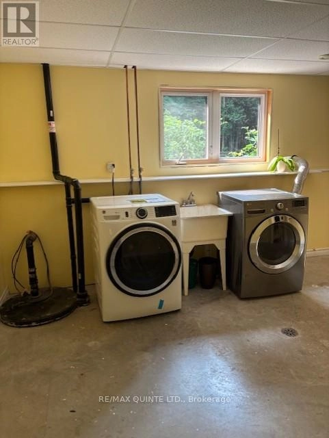 156 Tracey Road S, Tyendinaga, Ontario K0K 2Y0 - Photo 43 - X12332629