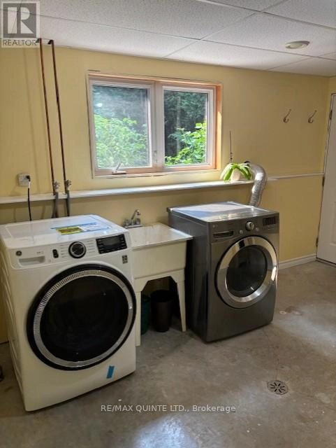 156 Tracey Road S, Tyendinaga, Ontario K0K 2Y0 - Photo 44 - X12332629