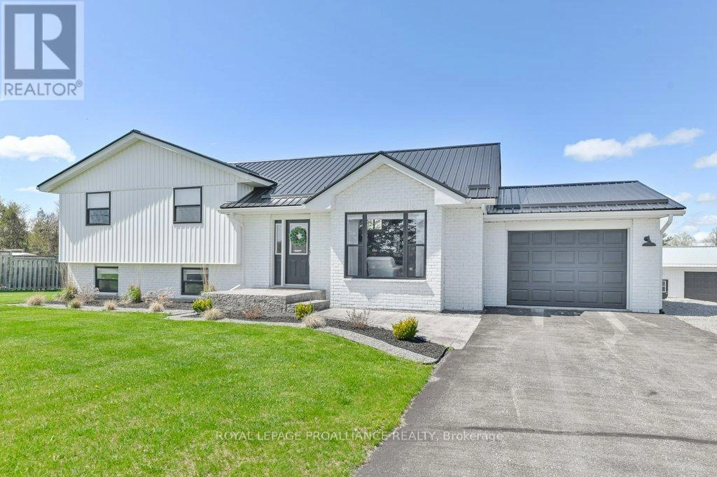 1640 Carman Road, Quinte West, Ontario  K8V 5P4 - Photo 1 - X12332739
