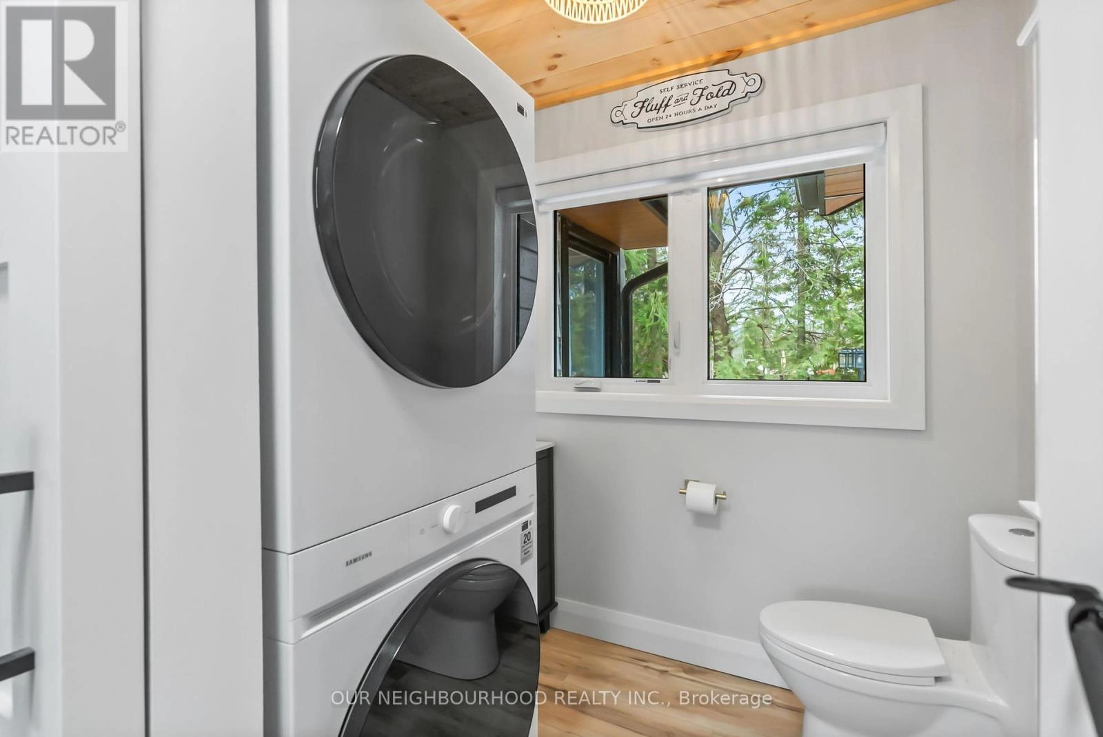 194 Snug Harbour Road, Kawartha Lakes, Ontario K9V 4R6 - Photo 21 - X12332754