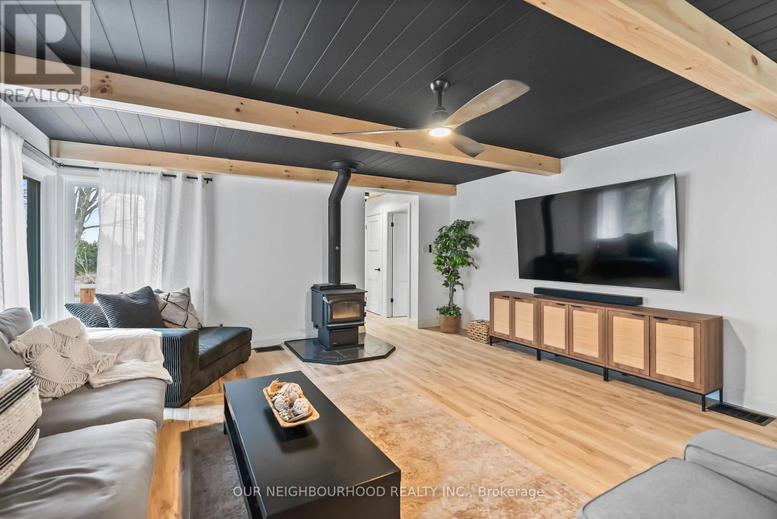 194 Snug Harbour Road, Kawartha Lakes, Ontario K9V 4R6 - Photo 27 - X12332754