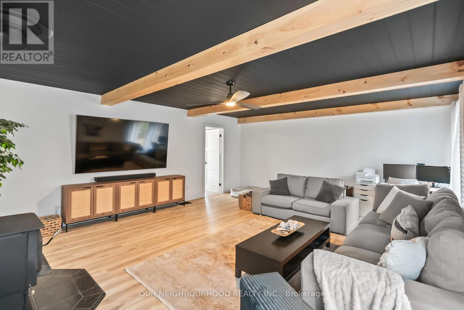 194 Snug Harbour Road, Kawartha Lakes, Ontario K9V 4R6 - Photo 28 - X12332754