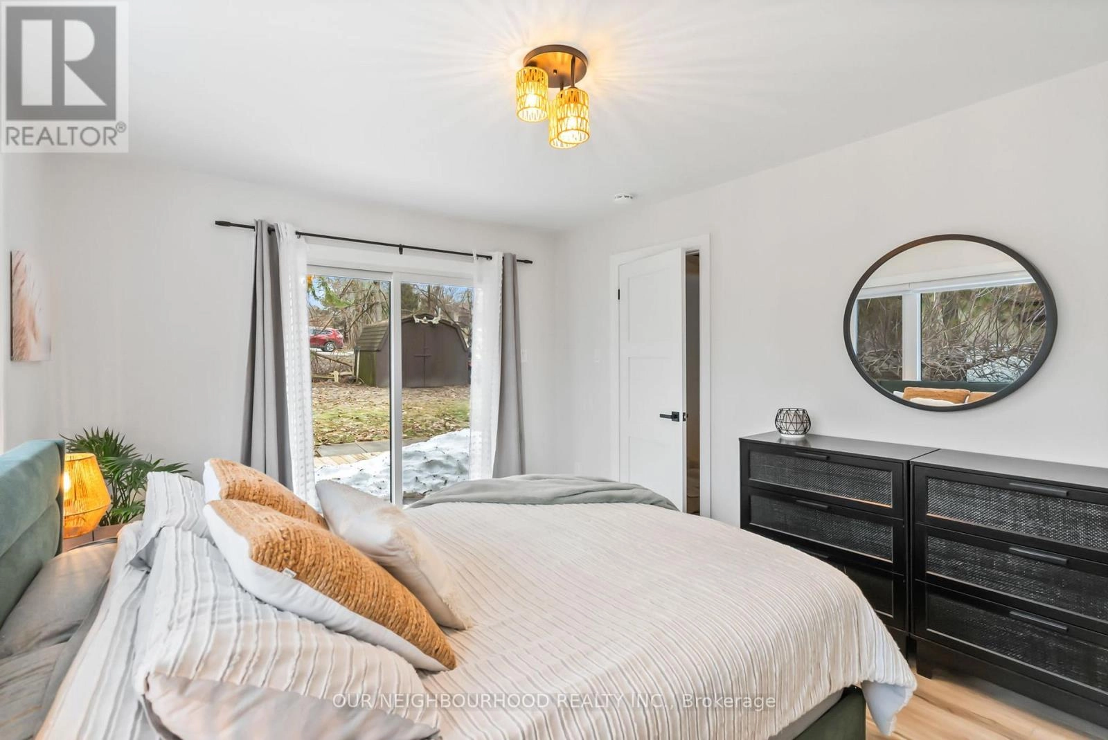 194 Snug Harbour Road, Kawartha Lakes, Ontario K9V 4R6 - Photo 33 - X12332754