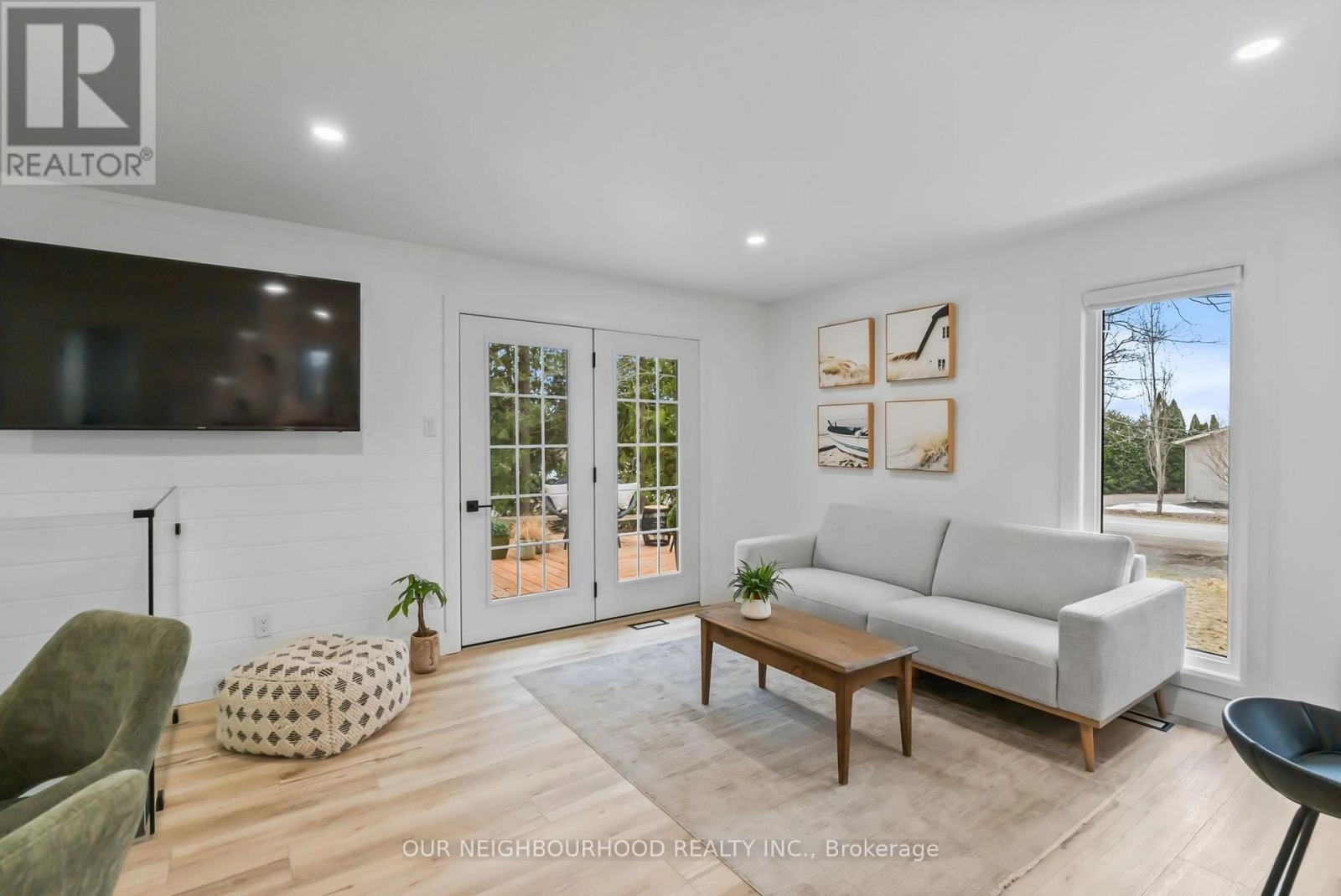 194 Snug Harbour Road, Kawartha Lakes, Ontario K9V 4R6 - Photo 8 - X12332754