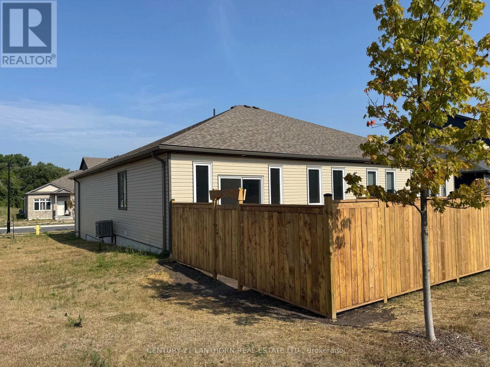 64 Markland Avenue, Prince Edward County, Ontario  K0K 2T0 - Photo 3 - X12000945