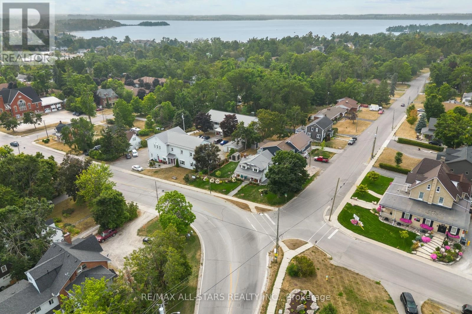 155 Colborne Street, Kawartha Lakes, Ontario  K0M 1N0 - Photo 2 - X12336510