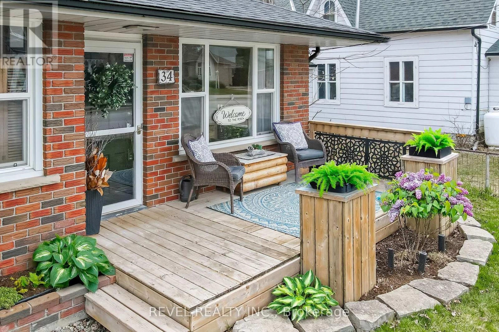 34 William Street, Kawartha Lakes, Ontario  K0M 1A0 - Photo 3 - X12336512