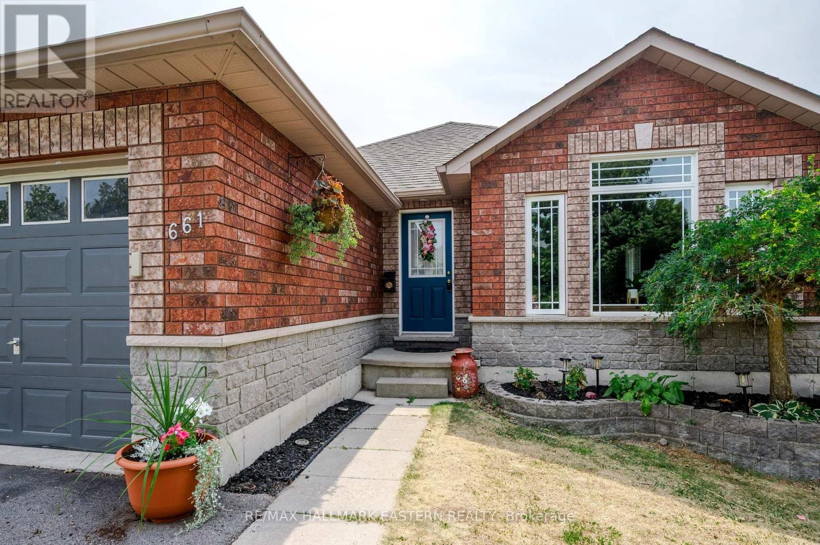661 Trailview Drive, Peterborough South, Ontario  K9J 8P1 - Photo 2 - X12336523