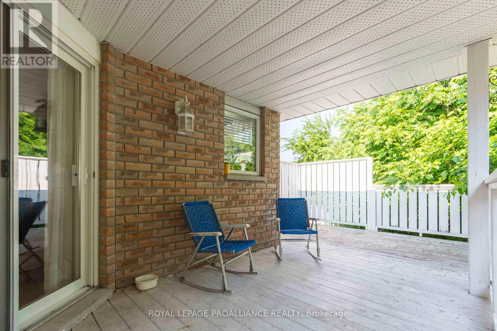 34 Edgeview Drive, Quinte West, Ontario K8V 3G4 - Photo 34 - X12336815