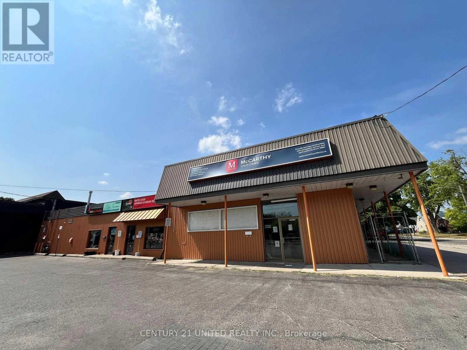 733 Park Street S, Peterborough South, Ontario  K9J 3T3 - Photo 1 - X12337582