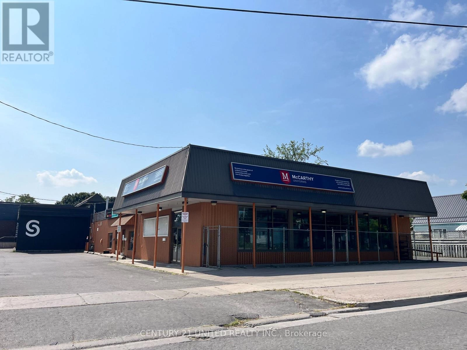 733 Park Street S, Peterborough South, Ontario  K9J 3T3 - Photo 3 - X12337582