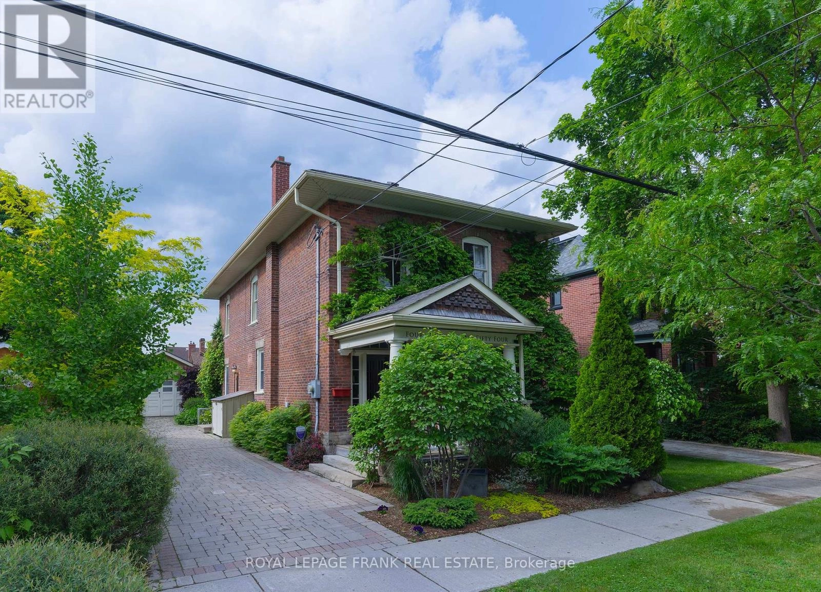 454 Weller Street, Peterborough Central, Ontario  K9H 2N6 - Photo 2 - X12337739
