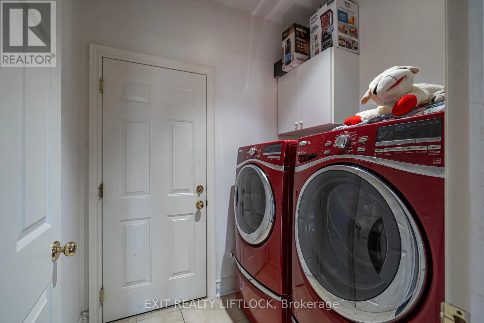 399 Lakeshore Road, Port Hope, Ontario L1A 0A4 - Photo 34 - X12337758