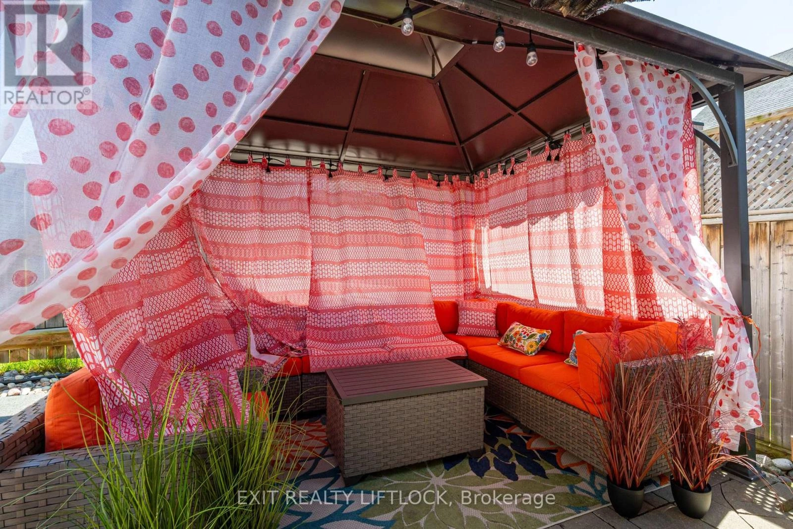 399 Lakeshore Road, Port Hope, Ontario L1A 0A4 - Photo 38 - X12337758